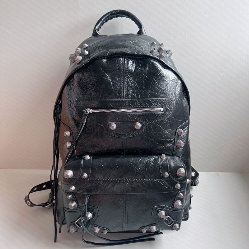 Ba*len*cia*ga backpacks